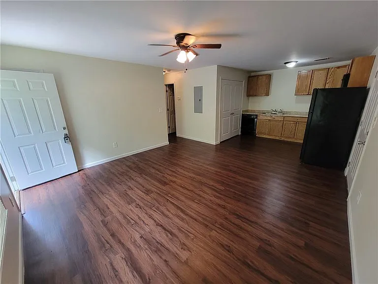 9169 Bent Pine Ct NE — Photo 5