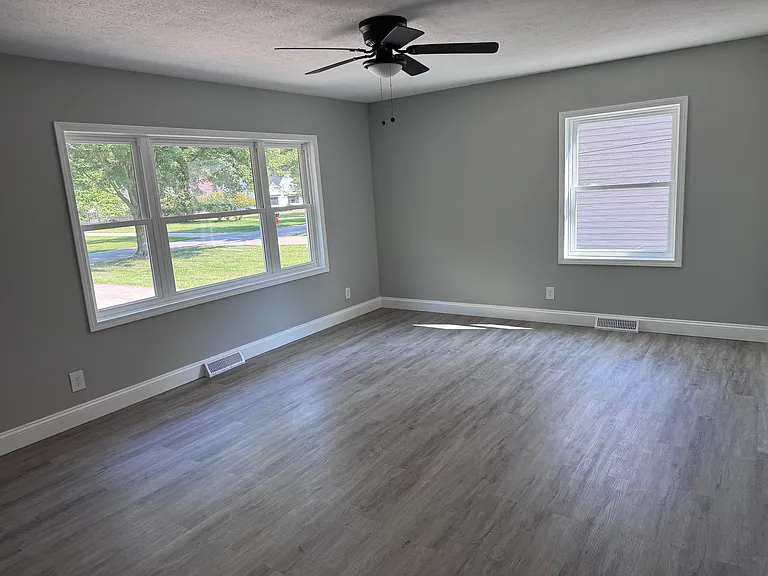 6831 Franke Rd — Photo 3
