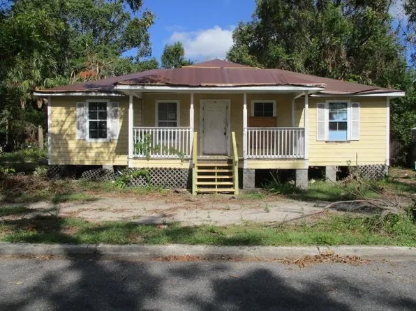 212 W Colson St, Perry, FL 32348