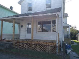 133 Oak St, Nanticoke, PA 18634