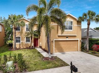 8413 Hollow Brook Cir, Naples, FL 34119