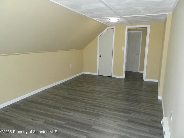 829 N Main Ave — Photo 11