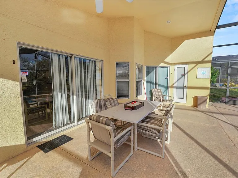 548 Old Bridge Cir — Photo 20