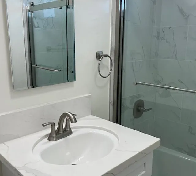 2509 W 182nd St #6 — Photo 10