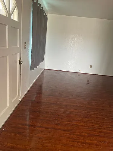 200 N Muriel Dr Photo 1