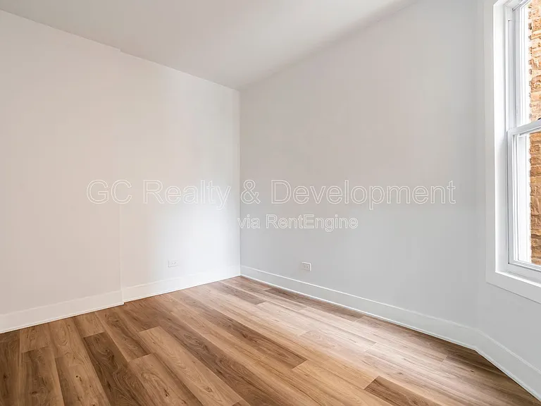 3744 N Wilton Ave #2N — Photo 9
