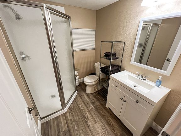 Bathroom 1 with shower