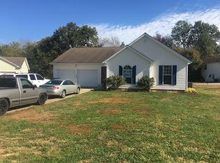 145 Oak Pl, Junction City, KY 40440