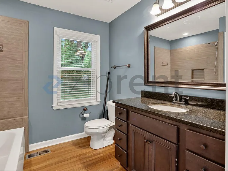 1404 Lockwood Dr SW — Photo 26