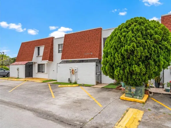319 NW 109th Ave APT 3B, Miami, FL 33172
