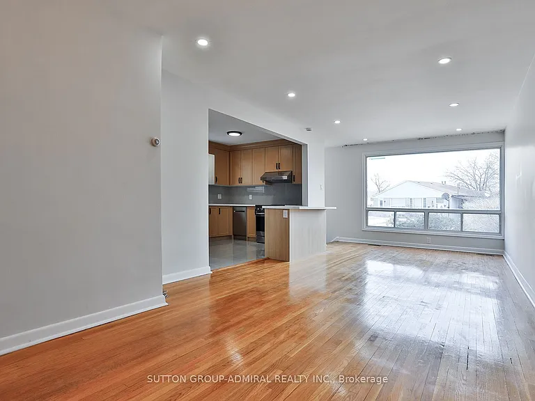 264 McConvey Dr — Photo 9