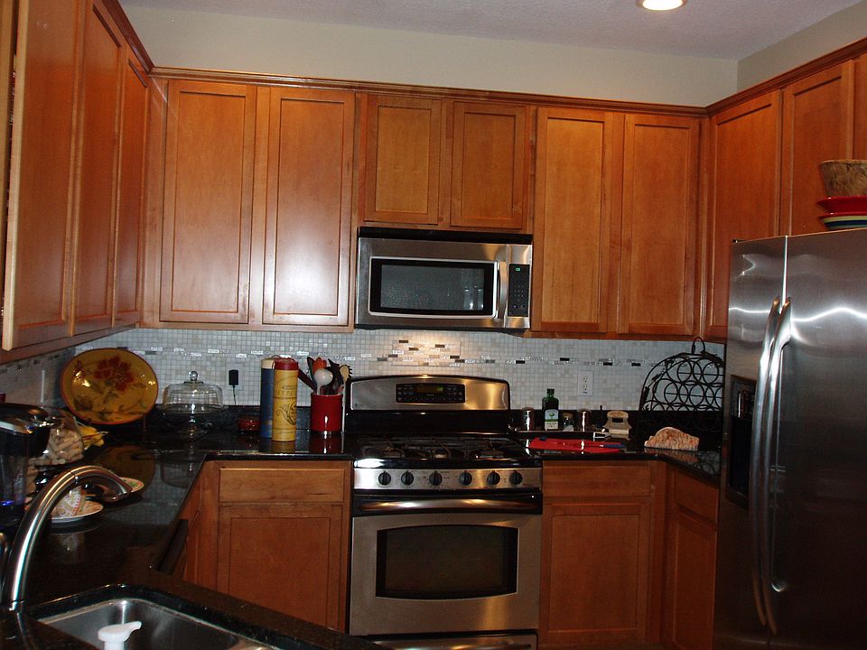 1st image of 809 Victoria Hills Dr S