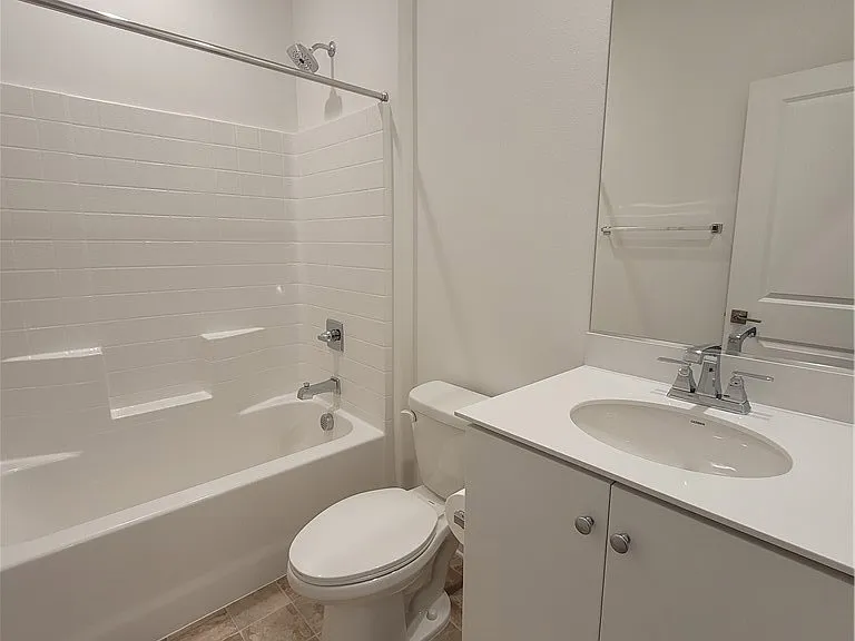 7450 Desert Holly St — Photo 6