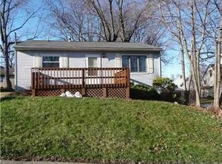 470 Harris St, Sharon, PA 16146