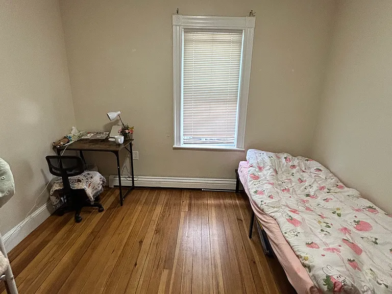 11 Harold St — Photo 12