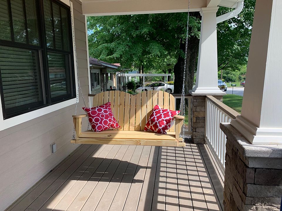 Swing for 2 on the front porch.