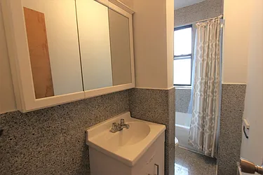 Rented by Dynamik Realty