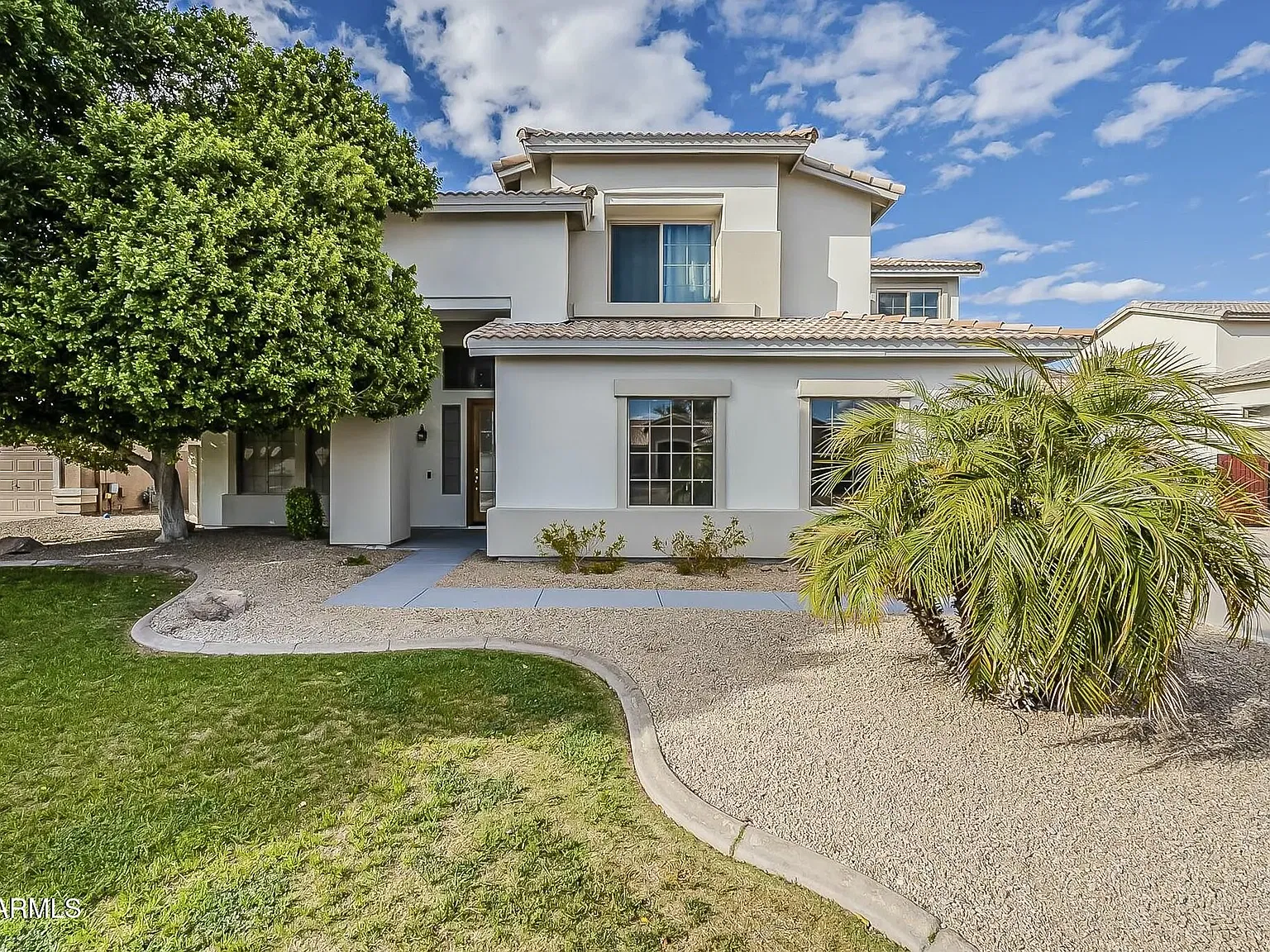 6 bed, 4033 sqft, $5,000 — Photo 3