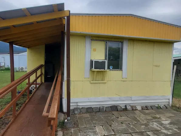 1060 S Main St Trailer 19, Colville, WA 99114