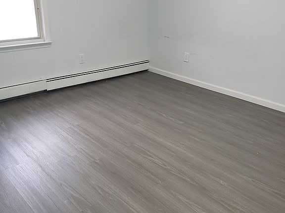 4th image of 14209 59th Ave Floor 1