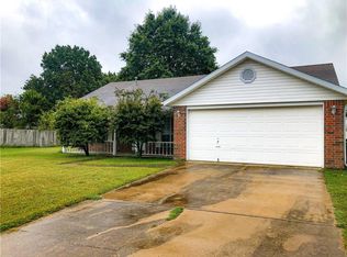 3003 Karen Ave, Springdale, AR 72762
