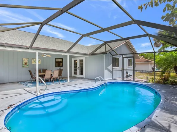 10890 Orangewood Dr, Bonita Springs, FL 34135