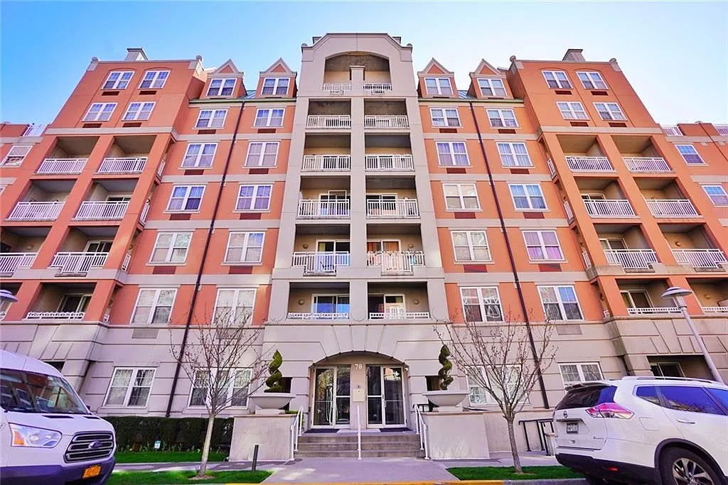 2 bed, 1182 sqft, $4,000 — Photo 3