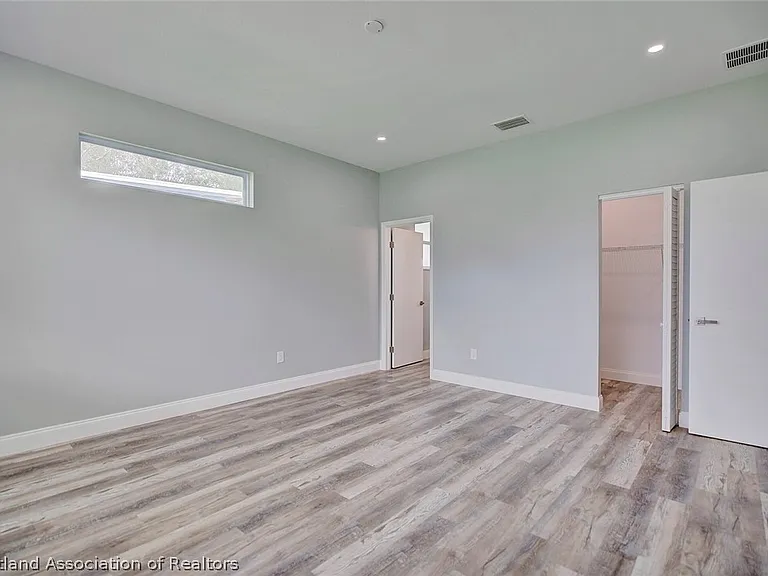 2545 N Odessa Rd — Photo 12