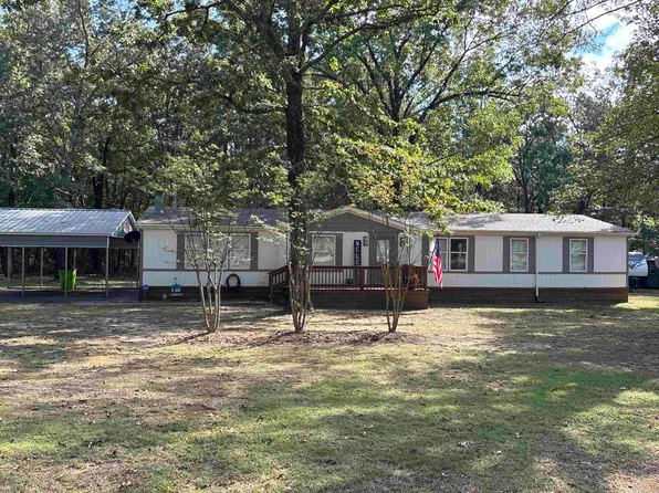 50 Decatur St, Greers Ferry, AR 72067