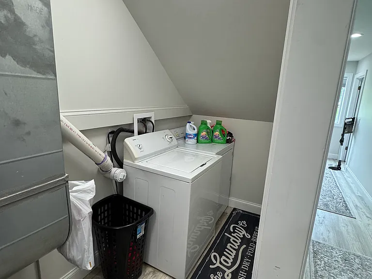 1571 N Huron Rd — Photo 45