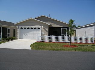 961 Ridgeville Rd, The Villages, FL 32162