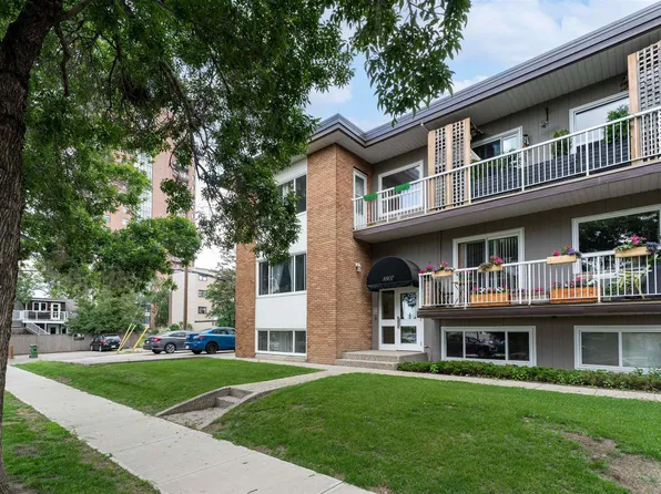 8807 101st St NW #5, Edmonton, AB T6E 3Z9