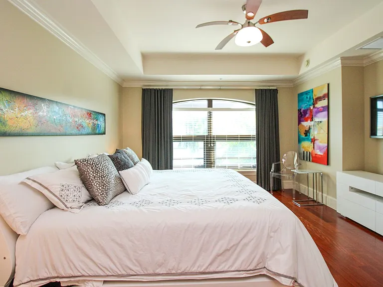 9123 Strada Pl #7410 — Photo 35