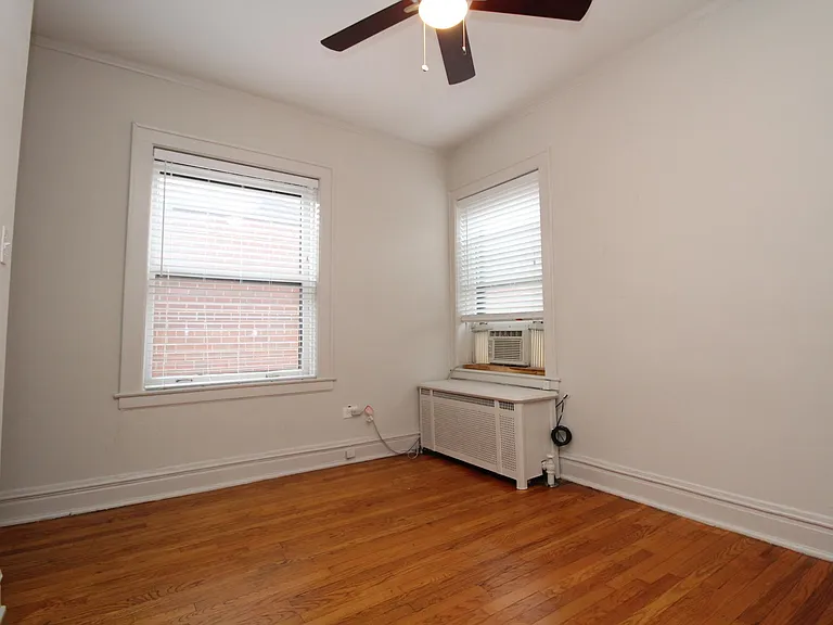 1953 N Cleveland Ave #3R — Photo 9