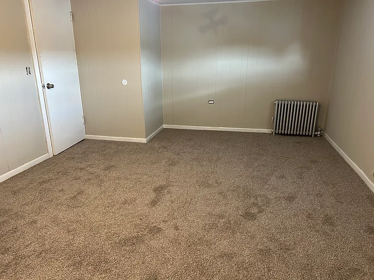920 Roland Ave — Photo 11