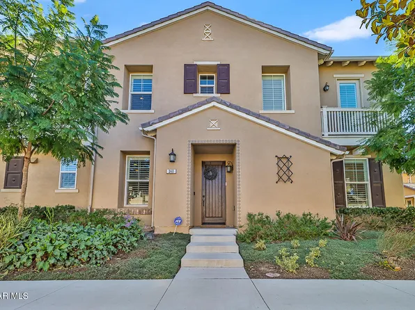 240 Carrizo Creek Rd, Camarillo, CA 93010