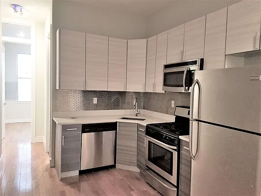 Rented by The Hamilton Group | media 13