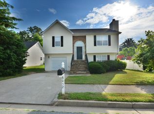 8052 Highland Pkwy, Fairburn, GA 30213