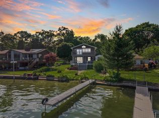 9505 Firwood Rd, South Lyon, MI 48178