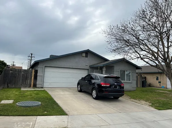 1407 Colleen Court, Tulare, CA 93274