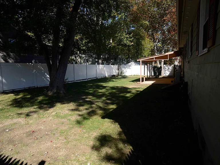 311 McKinley Rd — Photo 10