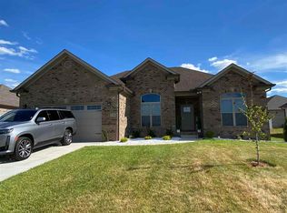 8786 Stuart Farm Ave, Bowling Green, KY 42104