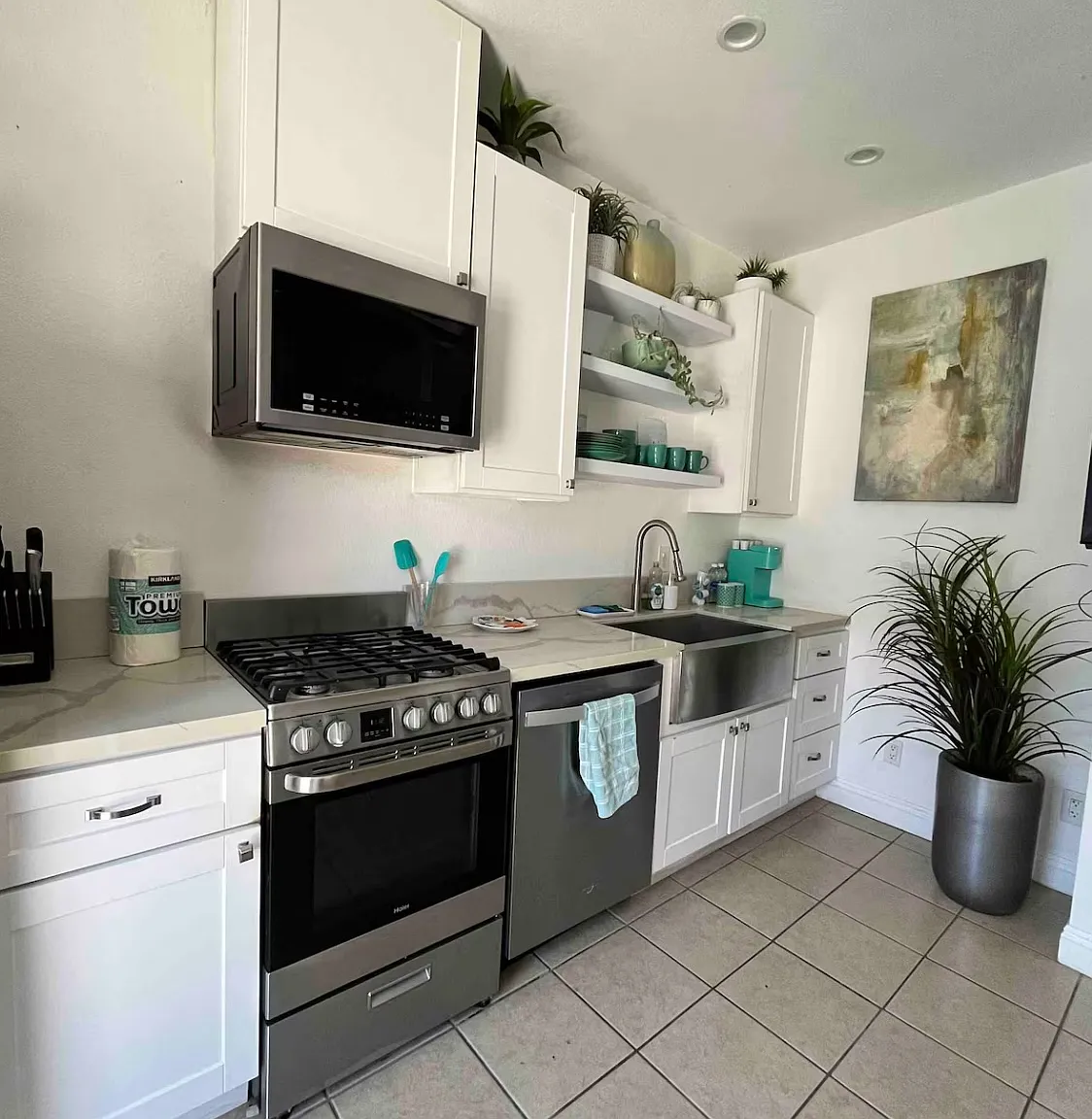 1 bed, 500 sqft, $3,200 — Photo 4