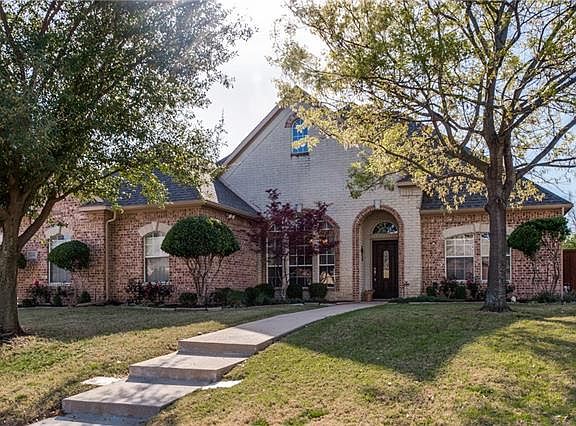 2nd image of 6101 Garwood Cir