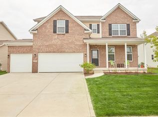 7727 Eagle Crescent Dr, Zionsville, IN 46077