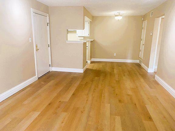 4th image of 4400 S Quebec St APT R201