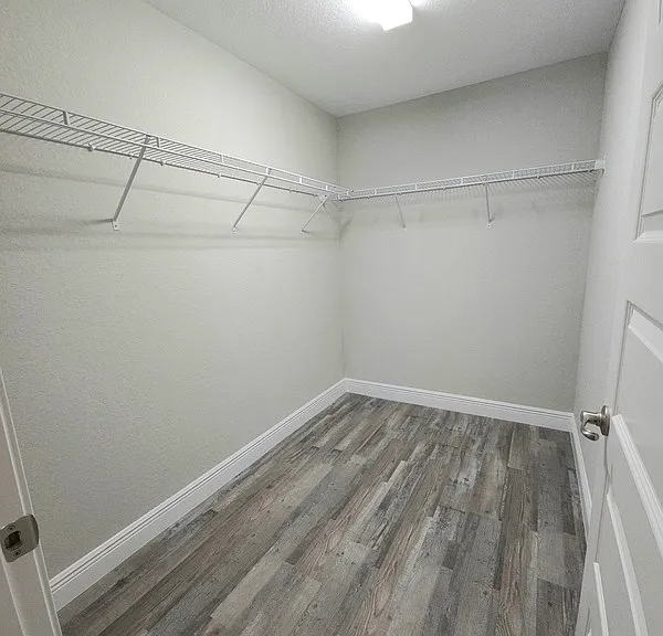 312 Locust Pass — Photo 6