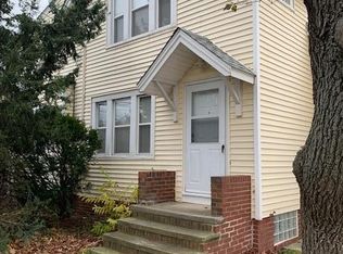 7399 Southwood Rd, Mentor, OH 44060