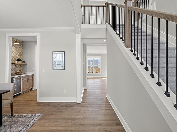 4th image of 4140 Meadowlark Rd