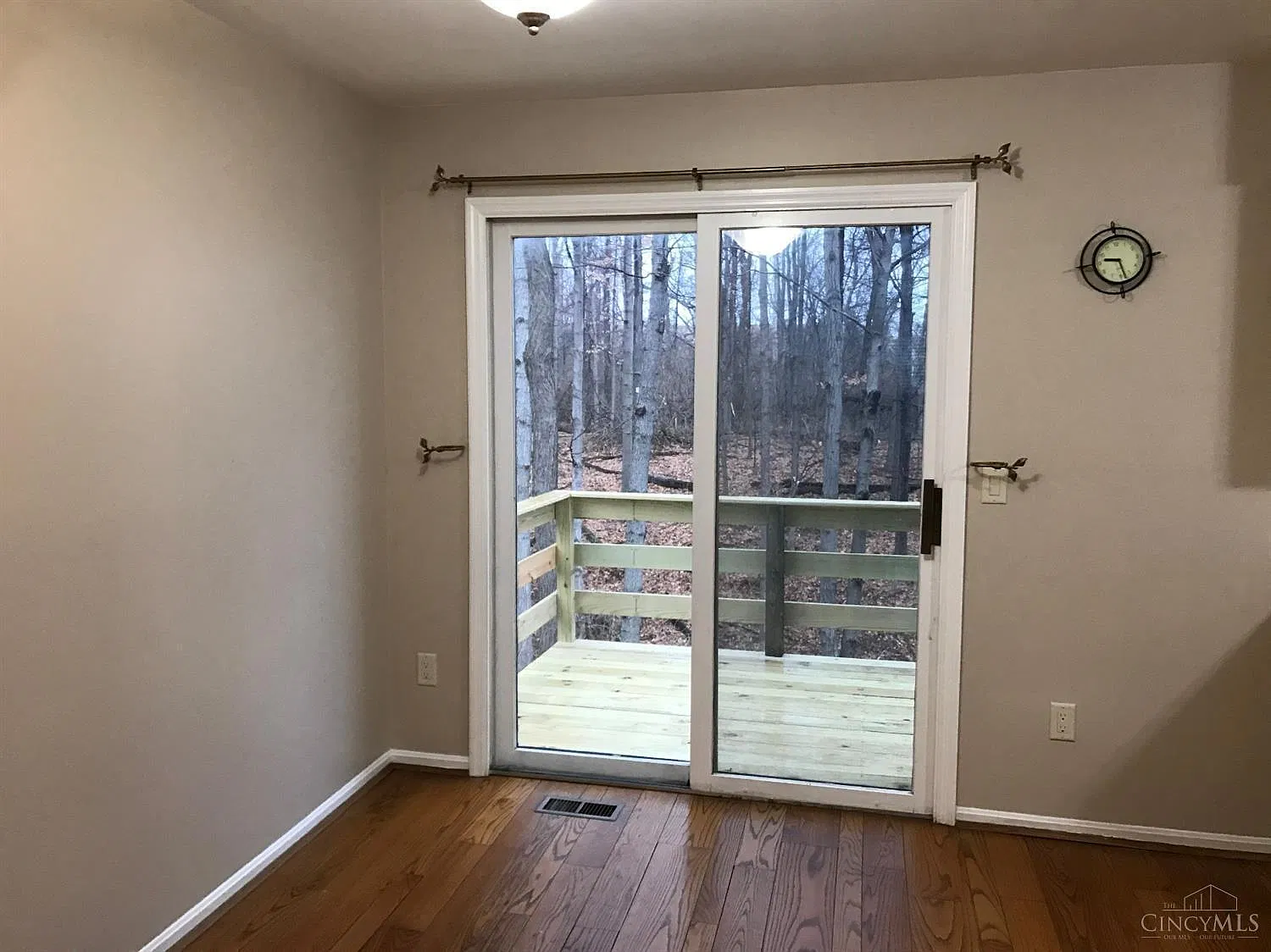 3 bed, 4.0 bath, 1646 sqft, $2,250 — Photo 4